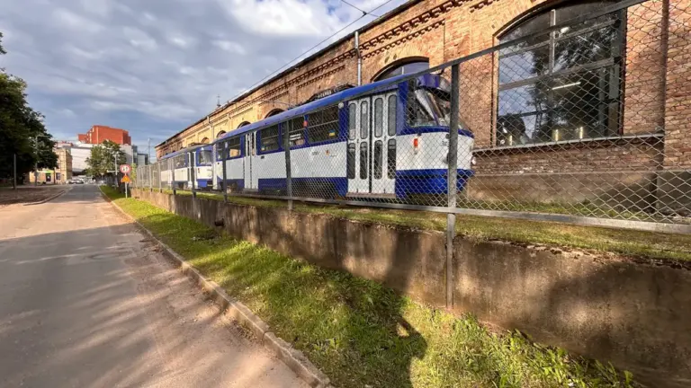 Ata Rozentāla lekcija Cēsīs 1. septembrī: “Ilgu tramvajs”