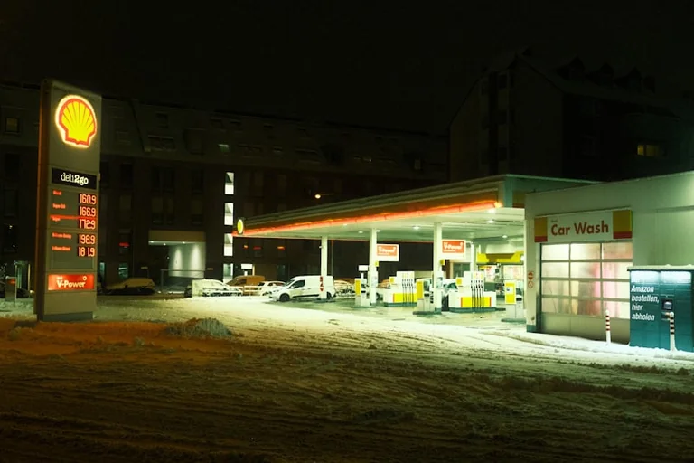 Degvielas cenas 19. augustā: 95. benzīns vidēji 1,74 €