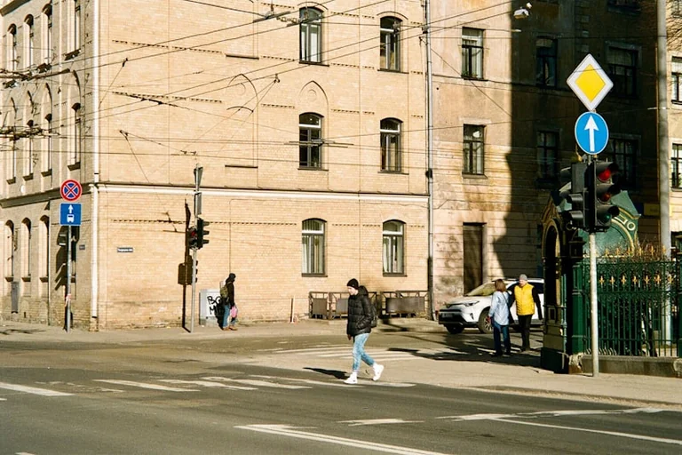 Satiksmes ierobežojumi Rīgā: 24. augusta aktuālā informācija